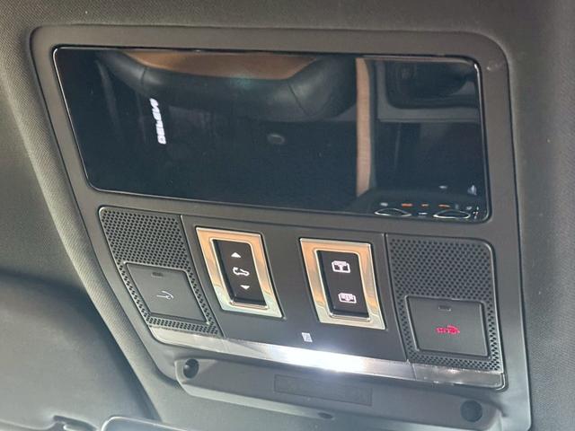ディフェンダー １１０Ｘ　Ｄ３００　ディーゼルターボ　４ＷＤ　ＭＥＲＩＤＩＡＮ・３ゾーンクライメートＣＴＲＬ（リアクーリングアシスト付）・ＨＵＤ・デジタルインナーミラー・フィックスドサイドステップ・茶革シート・エアサス（40枚目）