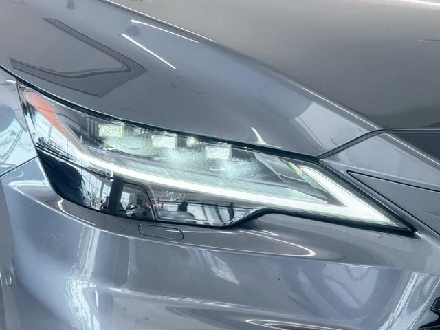 ＲＸ ＲＸ５００ｈ　Ｆスポーツパフォーマンス　４ＷＤ　ＩＴＳコネクト・輻射ヒーター・赤レザー・３眼ＬＥＤヘッドライト・ＨＵＤ・３６０度カメラ・ヘッドライトクリーナー・デジタルインナーミラー・ドラレコ・マットブラックＡＷ（18枚目）