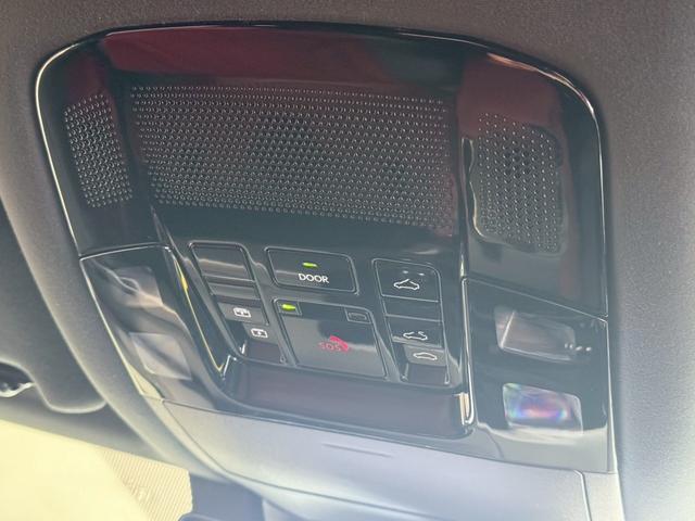 ＲＸ ＲＸ３５０　Ｆスポーツ　ＴＲＤエアロ・ＴＲＤマフラー・ＩＴＳコネクト・ＨＵＤ・パノラマサンルーフ・３眼ＬＥＤヘッドライト・ヘッドライトクリーナー・デジタルインナーミラー・赤革シート・輻射ヒーター（43枚目）