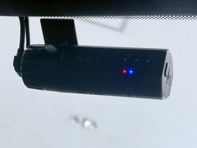 マカン マカン　スポーツクロノＰＫＧ・シートヒーター・ＰＤＬＳ・３６０度カメラ・電動リアゲート・２０インチターボホイール（ボディ同色）・スポーツテールマフラー（37枚目）
