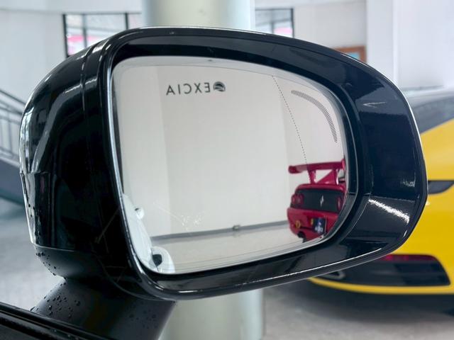 Ｖ９０ クロスカントリーＴ５　ＡＷＤ　３６０度カメラ・ベンチレーションマッサージ・パーキングアシスト・ＨＵＤ・ミラー、ルーフラッピング・シートヒーター・社外スピーカー・オートハイビーム・キャリア・社外ホイール（19枚目）