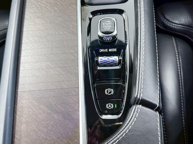Ｖ９０ クロスカントリーＴ５　ＡＷＤ　３６０度カメラ・ベンチレーションマッサージ・パーキングアシスト・ＨＵＤ・ミラー、ルーフラッピング・シートヒーター・社外スピーカー・オートハイビーム・キャリア・社外ホイール（35枚目）