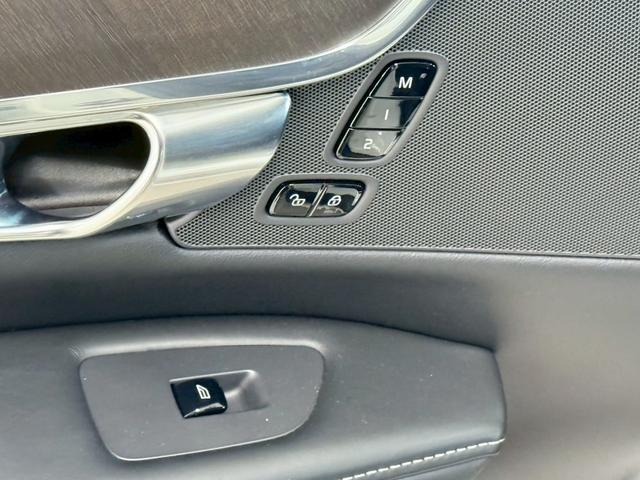 Ｖ９０ クロスカントリーＴ５　ＡＷＤ　３６０度カメラ・ベンチレーションマッサージ・パーキングアシスト・ＨＵＤ・ミラー、ルーフラッピング・シートヒーター・社外スピーカー・オートハイビーム・キャリア・社外ホイール（59枚目）