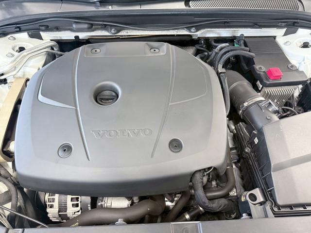 Ｖ９０ クロスカントリーＴ５　ＡＷＤ　３６０度カメラ・ベンチレーションマッサージ・パーキングアシスト・ＨＵＤ・ミラー、ルーフラッピング・シートヒーター・社外スピーカー・オートハイビーム・キャリア・社外ホイール（67枚目）