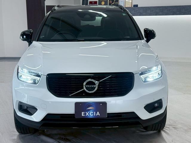 ＸＣ４０ Ｂ４　ＡＷＤ　Ｒデザイン　パノラマサンルーフ・ハーマンカードンサウンド・メモリー付パワーシート・ハーフレザーシート・３６０度カメラ・アクティブベンディングライト・ドライブレコーダー（7枚目）