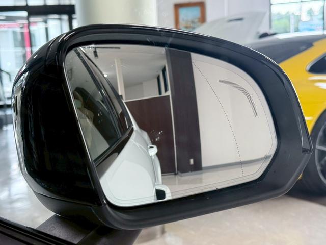 ＸＣ４０ Ｂ４　ＡＷＤ　Ｒデザイン　パノラマサンルーフ・ハーマンカードンサウンド・メモリー付パワーシート・ハーフレザーシート・３６０度カメラ・アクティブベンディングライト・ドライブレコーダー（18枚目）