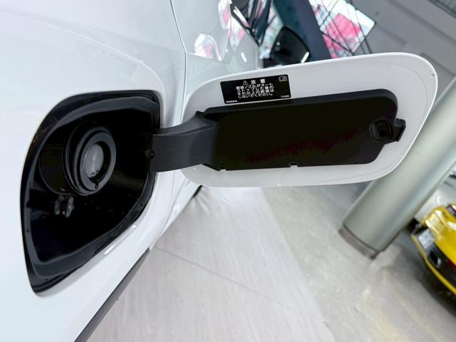 ＸＣ４０ Ｂ４　ＡＷＤ　Ｒデザイン　パノラマサンルーフ・ハーマンカードンサウンド・メモリー付パワーシート・ハーフレザーシート・３６０度カメラ・アクティブベンディングライト・ドライブレコーダー（19枚目）