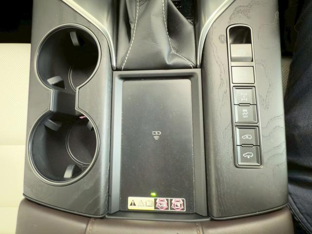 ＬＸ ＬＸ６００　４ＷＤ　モデリスタエアロ・７人乗・クーラーＢＯＸ・置き型充電・ホワイトレザーシート・純正ドラレコ・レーダー探知機・ムーンルーフ・シートヒーター＆ベンチレーション（31枚目）