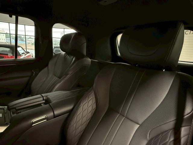 ＬＸ ＬＸ６００　エグゼクティブ　・オーナメントパネルアートウッド　４ＷＤ　別体型ディスクプレイヤー・マークレビンソン・パノラマビューモニター・リアエンターテイメント・ＩＴＳコネクト・ムーンルーフ・ＨＵＤ・Ｅｘｅｃｕｔｉｖｅ専用セミアリニン本革シート（60枚目）