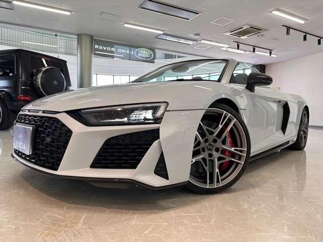 Ｒ８ Ｖ１０クーペパフォマンス５．２ＦＳＩクワトロ　４ＷＤ　バング＆オルフセンオーディオ・ファインナッパレザースポーツシートリアビューカメラ・・セラミックブレーキグロスレッド・アウディパーキングシステム（12枚目）