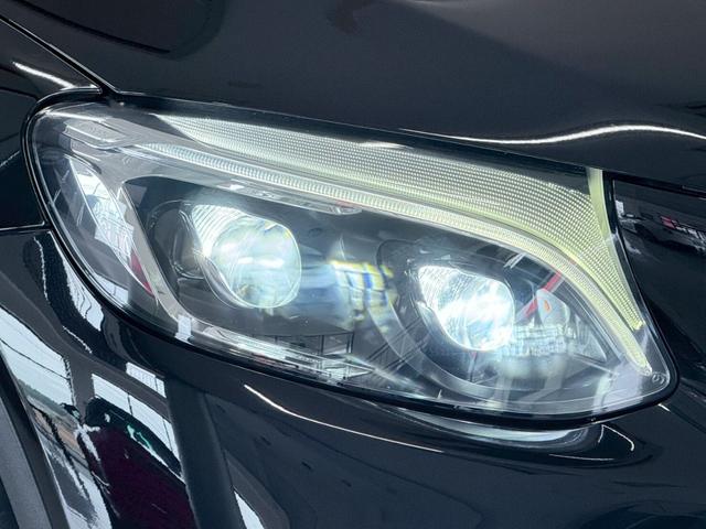 GLC GLC250 4マチック クーペスポーツ(本革仕様) 本革シート・ブルメスター・シートヒーター・パノラミックスライディングルーフ・LEDヘッドライト・4カメラ(17枚目)