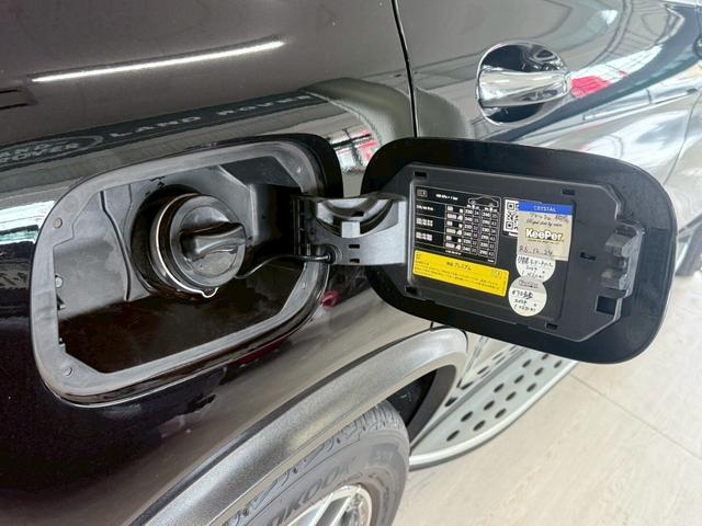GLC GLC250 4マチック クーペスポーツ(本革仕様) 本革シート・ブルメスター・シートヒーター・パノラミックスライディングルーフ・LEDヘッドライト・4カメラ(19枚目)
