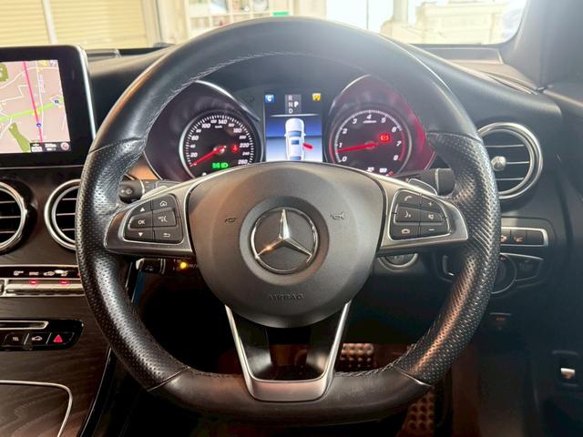 GLC GLC250 4マチック クーペスポーツ(本革仕様) 本革シート・ブルメスター・シートヒーター・パノラミックスライディングルーフ・LEDヘッドライト・4カメラ(23枚目)