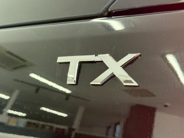 ランドクルーザープラド TX Lパッケージ 70thアニバーサリーリミテッド ディーゼルターボ 4WD 7人乗・デジタルインナーミラー・ブラインドスポットモニター・シートヒーター&クーラー・スペアキー(15枚目)