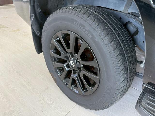 ランドクルーザープラド TX Lパッケージ 70thアニバーサリーリミテッド ディーゼルターボ 4WD 7人乗・デジタルインナーミラー・ブラインドスポットモニター・シートヒーター&クーラー・スペアキー(22枚目)