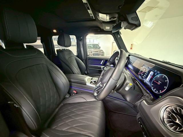 Gクラス G400d AMGライン  4WD ディーゼルターボ ガラススライディングルーフ・ラグジュアリーPKG・ナイトPKGマグノ・ブルメスター・ステアリングヒーター・チェリーウッドラゲッジフロア・シートヒータープラス・電動ランバーサポート(44枚目)