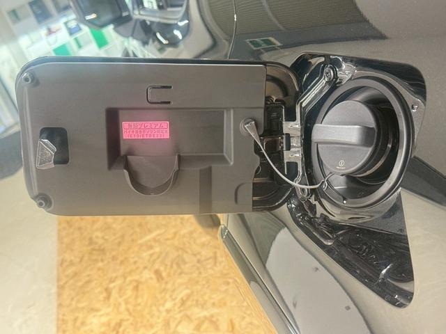 GX GX550 バージョンL 4WD モデリスタエアロ・マークレビンソンプレミアムサウンド・パノラマルーフ・ドラレコ・フロアマット・プロジェクションカーテシイルミ・セミアリニン本革・ITSコネクト・電動ステップ(17枚目)