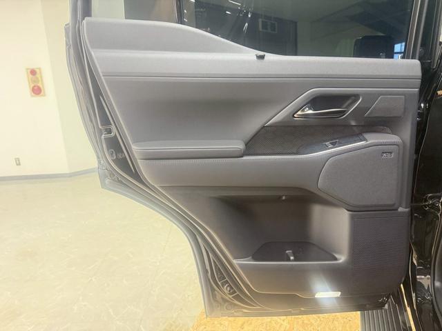 GX GX550 バージョンL 4WD モデリスタエアロ・マークレビンソンプレミアムサウンド・パノラマルーフ・ドラレコ・フロアマット・プロジェクションカーテシイルミ・セミアリニン本革・ITSコネクト・電動ステップ(59枚目)