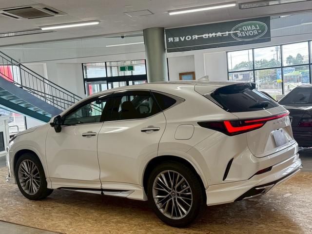 ＮＸ ＮＸ３５０ｈ　バージョンＬ　４ＷＤ　モデリスタエアロ・マークレビンソン・　　デジタルインナーミラー・置く充電・アドバンスドパーク・パーキングサポートブレーキ・パノラミックビューモニター・シートヒーター＆ベンチレーション（9枚目）
