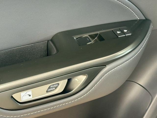 ＮＸ ＮＸ３５０ｈ　バージョンＬ　４ＷＤ　モデリスタエアロ・マークレビンソン・　　デジタルインナーミラー・置く充電・アドバンスドパーク・パーキングサポートブレーキ・パノラミックビューモニター・シートヒーター＆ベンチレーション（54枚目）