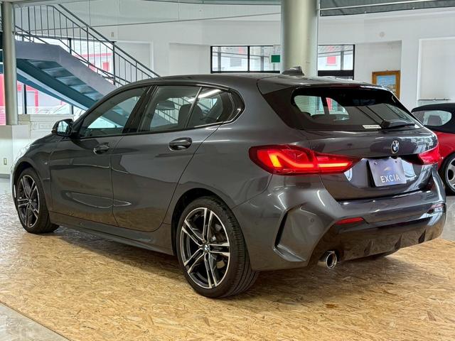 1シリーズ 118i Mスポーツ DCT iDriveナビゲーションPKG・ETC機能付ルームミラー・Applecarplay・インテリジェントパーソナルアシスタント・置く充電・前後ドラレコ・フットトランクオープナー(10枚目)