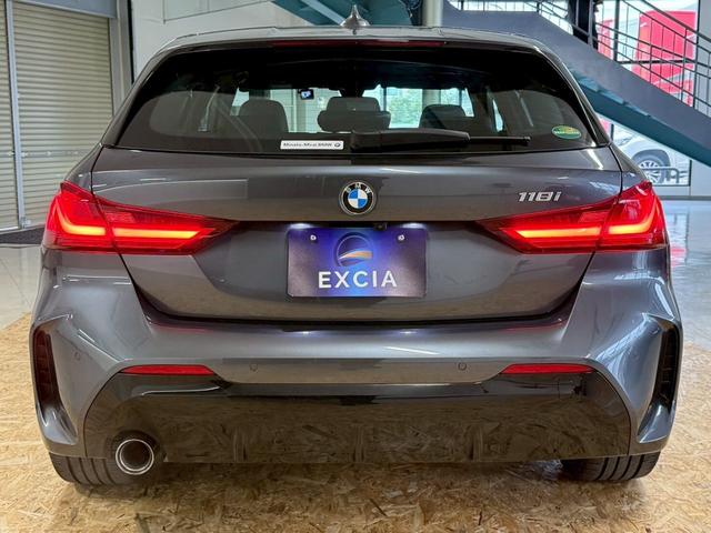 1シリーズ 118i Mスポーツ DCT iDriveナビゲーションPKG・ETC機能付ルームミラー・Applecarplay・インテリジェントパーソナルアシスタント・置く充電・前後ドラレコ・フットトランクオープナー(12枚目)