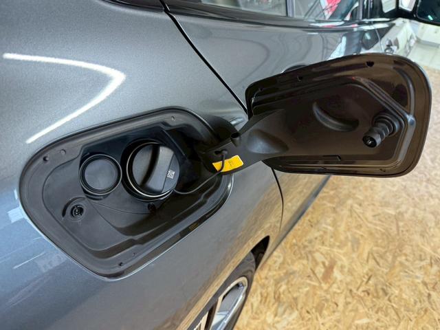 1シリーズ 118i Mスポーツ DCT iDriveナビゲーションPKG・ETC機能付ルームミラー・Applecarplay・インテリジェントパーソナルアシスタント・置く充電・前後ドラレコ・フットトランクオープナー(17枚目)