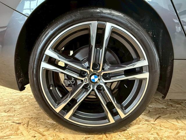 1シリーズ 118i Mスポーツ DCT iDriveナビゲーションPKG・ETC機能付ルームミラー・Applecarplay・インテリジェントパーソナルアシスタント・置く充電・前後ドラレコ・フットトランクオープナー(20枚目)