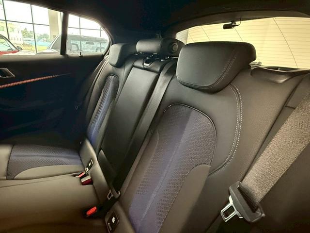 1シリーズ 118i Mスポーツ DCT iDriveナビゲーションPKG・ETC機能付ルームミラー・Applecarplay・インテリジェントパーソナルアシスタント・置く充電・前後ドラレコ・フットトランクオープナー(53枚目)