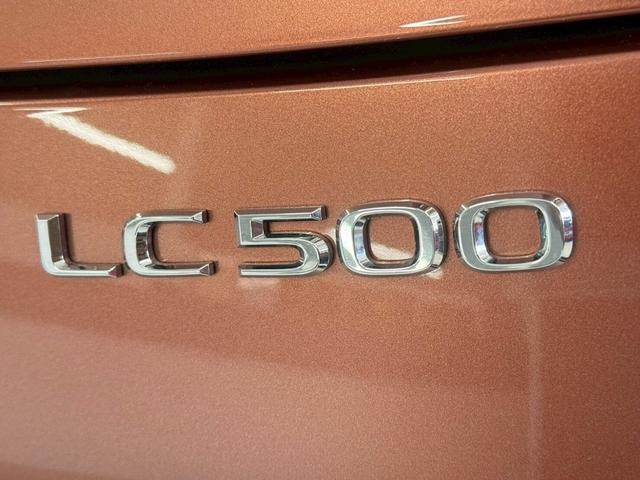LC LC500 マークレビンソン・パフォーマンスダンパー・ドラレコ・パノラミックビューモニター・21インチアルミ・3眼LEDヘッドライト・HUD(14枚目)