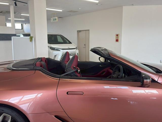 LC LC500 マークレビンソン・パフォーマンスダンパー・ドラレコ・パノラミックビューモニター・21インチアルミ・3眼LEDヘッドライト・HUD(20枚目)