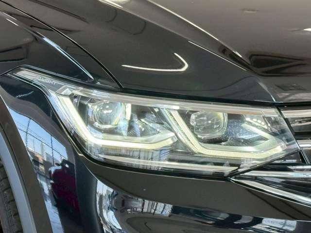 ティグアン Ｒ　４モーション　４ＷＤ　Ｒ専用ナパレザーシート＆クロームＰ　　　・シートヒーター・ハンドルヒーター・ＨＵＤ・パワーテールゲート・Ａｐｐｌｅｃａｒｐｌａｙ・ＡｎｄｒｏｉｄＡｕｔｏ・３６０度カメラ（18枚目）