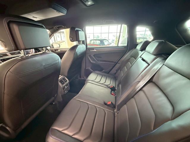 ティグアン Ｒ　４モーション　４ＷＤ　Ｒ専用ナパレザーシート＆クロームＰ　　　・シートヒーター・ハンドルヒーター・ＨＵＤ・パワーテールゲート・Ａｐｐｌｅｃａｒｐｌａｙ・ＡｎｄｒｏｉｄＡｕｔｏ・３６０度カメラ（47枚目）