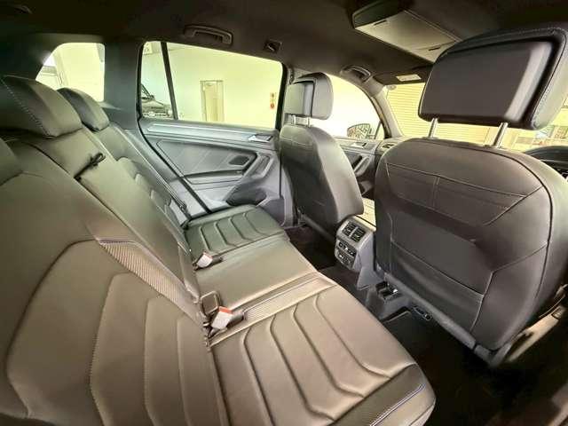 ティグアン Ｒ　４モーション　４ＷＤ　Ｒ専用ナパレザーシート＆クロームＰ　　　・シートヒーター・ハンドルヒーター・ＨＵＤ・パワーテールゲート・Ａｐｐｌｅｃａｒｐｌａｙ・ＡｎｄｒｏｉｄＡｕｔｏ・３６０度カメラ（50枚目）