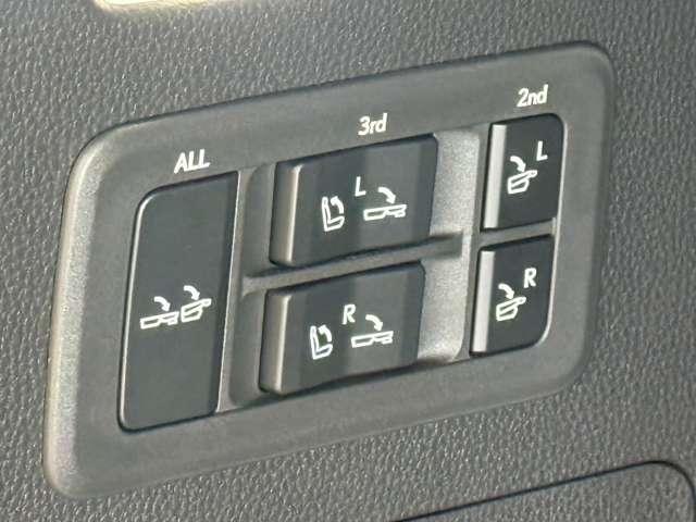 ＬＸ ＬＸ６００　４ＷＤ　モデリスタエアロ・セキュリティ・　　　マークレビンソン・リアエンターテイメント・クールボックス・ホワイト＆ダークセピア・デジタルインナーミラー・置き充電・ドラレコ前後（13枚目）