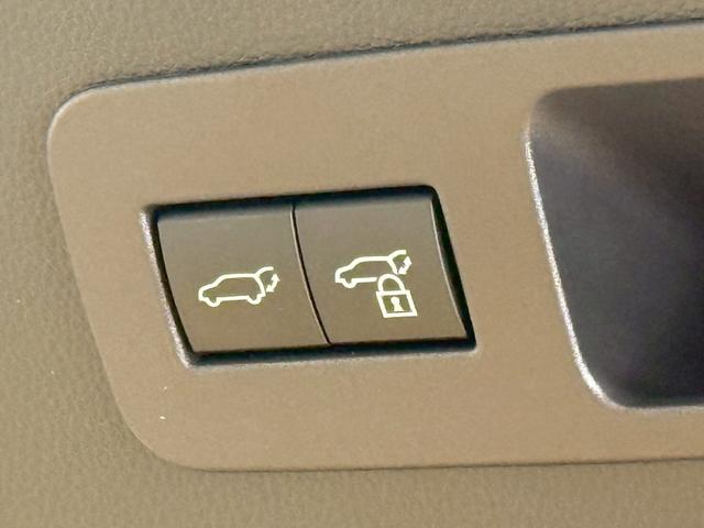 ＬＸ ＬＸ６００　４ＷＤ　モデリスタエアロ・セキュリティ・　　　マークレビンソン・リアエンターテイメント・クールボックス・ホワイト＆ダークセピア・デジタルインナーミラー・置き充電・ドラレコ前後（14枚目）