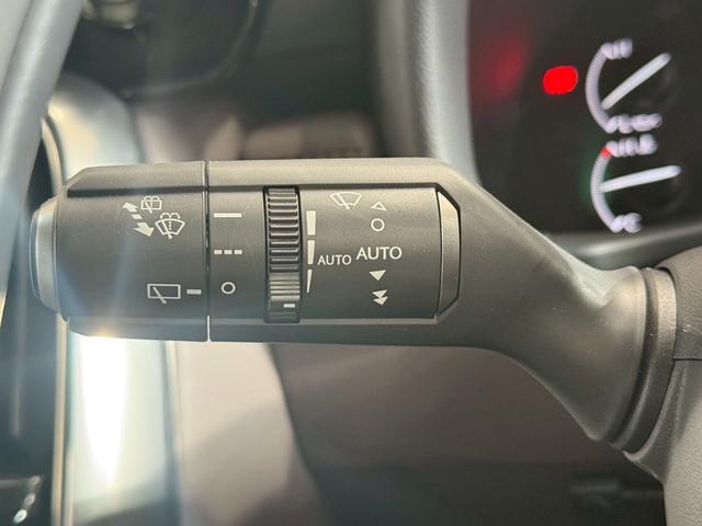 ＬＸ ＬＸ６００　４ＷＤ　モデリスタエアロ・セキュリティ・　　　マークレビンソン・リアエンターテイメント・クールボックス・ホワイト＆ダークセピア・デジタルインナーミラー・置き充電・ドラレコ前後（31枚目）