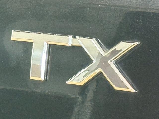 ランドクルーザープラド ＴＸ　Ｌパッケージ　マットブラックエディション　ディーゼルターボ　４ＷＤ　７人乗・メーカーナビ・３６０度カメラ・ウッドコンビステアリング・デジタルインナーミラー（16枚目）