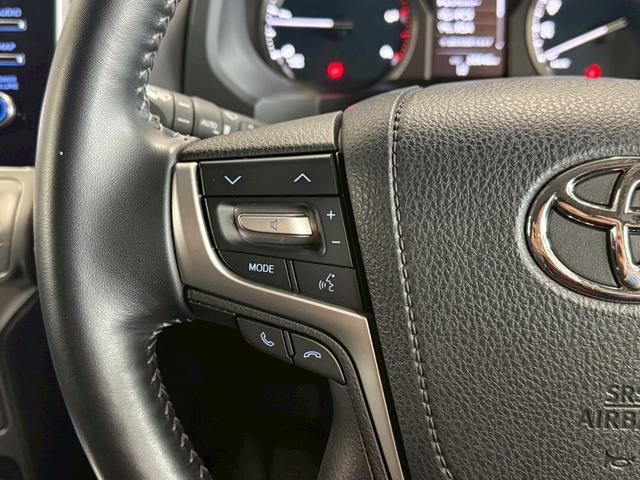 ランドクルーザープラド ＴＸ　Ｌパッケージ　マットブラックエディション　ディーゼルターボ　４ＷＤ　７人乗・メーカーナビ・３６０度カメラ・ウッドコンビステアリング・デジタルインナーミラー（26枚目）