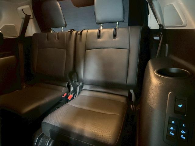 ランドクルーザープラド ＴＸ　Ｌパッケージ　マットブラックエディション　ディーゼルターボ　４ＷＤ　７人乗・メーカーナビ・３６０度カメラ・ウッドコンビステアリング・デジタルインナーミラー（49枚目）