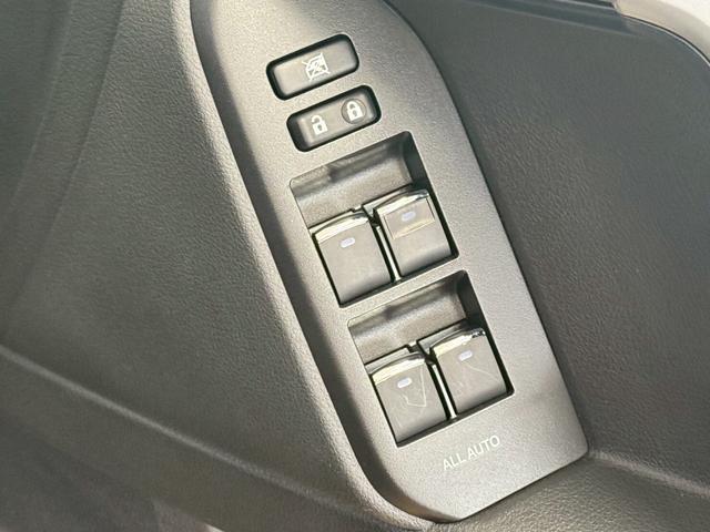 ランドクルーザープラド ＴＸ　Ｌパッケージ　マットブラックエディション　ディーゼルターボ　４ＷＤ　７人乗・メーカーナビ・３６０度カメラ・ウッドコンビステアリング・デジタルインナーミラー（58枚目）