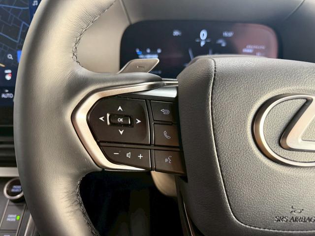 GX GX550 バージョンL 4WD マークレビンソン・フロントモデリスタエアロ・デジタルキー・パノラマルーフ・ドラレコ前後・ITSコネクト・クールボックス・HUD・全周囲カメラ・Applecarplay(28枚目)