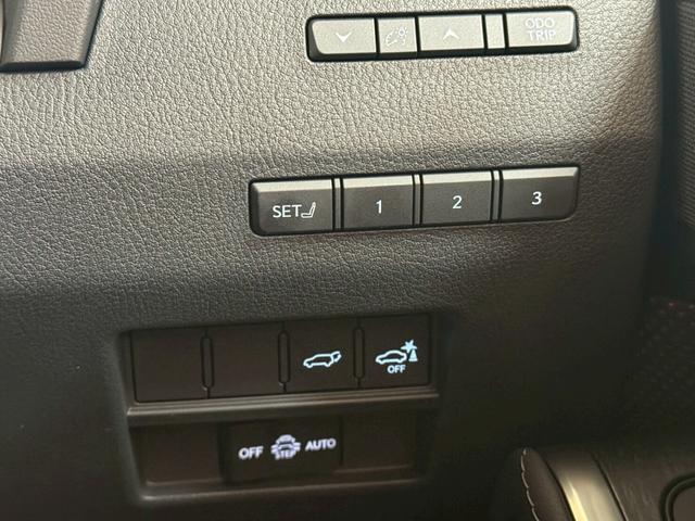 GX GX550 バージョンL 4WD マークレビンソン・フロントモデリスタエアロ・デジタルキー・パノラマルーフ・ドラレコ前後・ITSコネクト・クールボックス・HUD・全周囲カメラ・Applecarplay(35枚目)