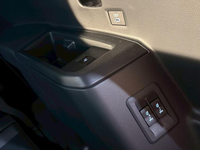 GX GX550 バージョンL 4WD マークレビンソン・フロントモデリスタエアロ・デジタルキー・パノラマルーフ・ドラレコ前後・ITSコネクト・クールボックス・HUD・全周囲カメラ・Applecarplay(52枚目)