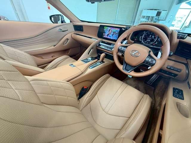ＬＣ ＬＣ５００　ＩＴＳコネクト・カラーＨＵＤ・セミアリニン本革・アルカンターラメーターフード・３６０度カメラ・切削光輝＋スーパーグロス・ブラックメタリックＡＷ・Ａｐｐｌｅｃａｒｐｌａｙ（47枚目）
