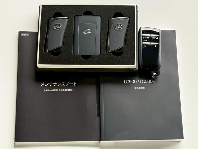 ＬＣ ＬＣ５００　ＩＴＳコネクト・カラーＨＵＤ・セミアリニン本革・アルカンターラメーターフード・３６０度カメラ・切削光輝＋スーパーグロス・ブラックメタリックＡＷ・Ａｐｐｌｅｃａｒｐｌａｙ（60枚目）