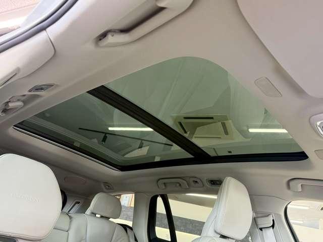 Ｖ６０ Ｔ５　インスクリプション　ハーマンカードン・パノラミックスライディングルーフ・白革シート＆ヒーター＆クーラー・ＢＳＭ・ＨＵＤ・レーンアシスト・全方位カメラ・社外デジタルインナーミラー・前後ドラレコ内臓・前席マッサージ付（37枚目）