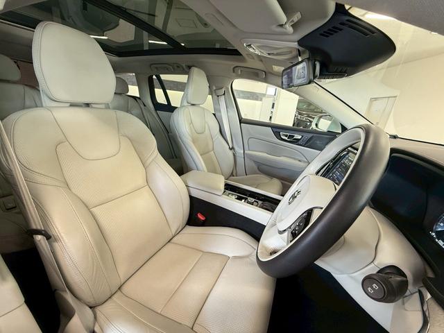 Ｖ６０ Ｔ５　インスクリプション　ハーマンカードン・パノラミックスライディングルーフ・白革シート＆ヒーター＆クーラー・ＢＳＭ・ＨＵＤ・レーンアシスト・全方位カメラ・社外デジタルインナーミラー・前後ドラレコ内臓・前席マッサージ付（40枚目）