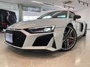 Ｒ８ Ｖ１０クーペパフォマンス５．２ＦＳＩクワトロ　４ＷＤ　バング＆オルフセンオーディオ・ファインナッパレザースポーツシートリアビューカメラ・・セラミックブレーキグロスレッド・アウディパーキングシステム（8枚目）