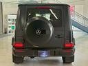 Ｇ６３　ローンチエディション　　（ＩＳＧ搭載モデル）　４ＷＤ　マヌファクトゥーアプログラムプラス・ＡＭＧナイトＰＫＧマグノ・ナイトブラックマグノスペアタイヤリング・ブルメスター・パノラミックスライディングルーフ・ナッパレザーダイヤモンドステッチ（11枚目）